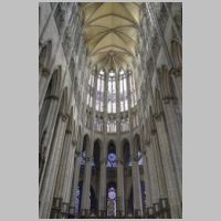 Cathédrale Saint-Pierre de Beauvais, photo amendes (Wikipedia).jpg