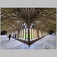 Canterbury Cathedral, photo by Benjamin Moye, tripadvisor,3.jpg