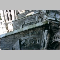 Chartres, 33, Langhaus Nordseite, Strebebogen, Blick von W, Foto Heinz Theuerkauf.jpg