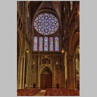 Chartres, photo MMensler, Wikipedia, Transept south.jpg