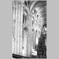 Durham Cathedral, photo by Heinz Theuerkauf,22.jpg