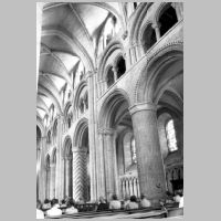 Durham Cathedral, photo by Heinz Theuerkauf,32.jpg