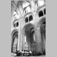 Durham Cathedral, photo by Heinz Theuerkauf,33.jpg