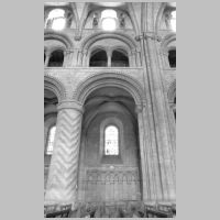 Durham Cathedral, photo by Heinz Theuerkauf,35.jpg