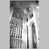 Durham Cathedral, photo by Heinz Theuerkauf,36.jpg