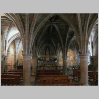 Figeac, la chapelle Notre-Dame-de-Pitié,  l'ancienne salle capitulaire, photo MOSSOT, Wikipedia,2.jpg