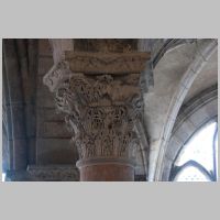 Cathédrale Saint-Mammès de Langres, photo mcid.mcah.columbia.edu, chevet, hemicycle, arcade, pier capital,2.png