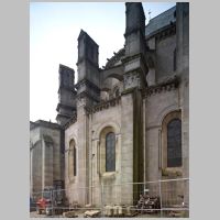 Cathédrale Saint-Mammès de Langres, photo mcid.mcah.columbia.edu, north chevet elevation, looking southeast.png