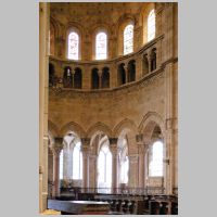 Cathédrale Saint-Mammès de Langres, photo mcid.mcah.columbia.edu, south choir elevation.png