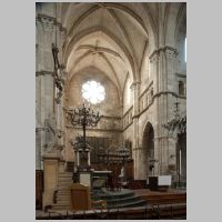 Cathédrale Saint-Mammès de Langres, photo mcid.mcah.columbia.edu, south transept elevation from crossing.png