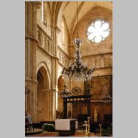 Cathédrale Saint-Mammès de Langres, photo mcid.mcah.columbia.edu, south transept.png