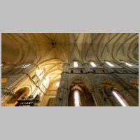 Cathédrale Saint-Mammès de Langres, photo mcid.mcah.columbia.edu,21.jpg