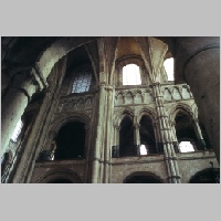 Noyon, Kathedrale, Chor, Blick von S,  Foto Heinz Theuerkauf.jpg