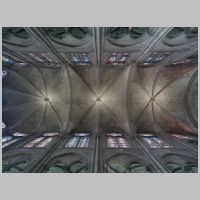 Paris, Cathédrale, photo mcid.mcah.columbia.edu, chevet, vault.jpg