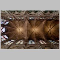 Paris, Cathédrale, photo mcid.mcah.columbia.edu, chevet, vaults.jpg