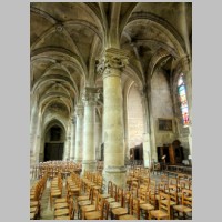 Cathédrale Saint-Maclou de Pontoise, photo Pierre Poschadel, Wikipedia, Le double collatéral au nord de la nef.jpg