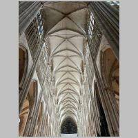 Rouen, Saint-Ouen, photo Nanouchka Podkovyroff, tripadvisor,2.jpg