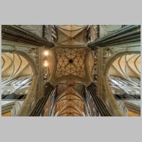 Salisbury Cathedral, photo Boris Roman Mohr, flickr,27.jpg