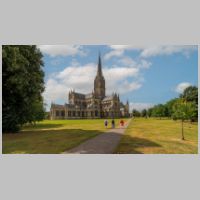 Salisbury Cathedral, photo Boris Roman Mohr, flickr.jpg
