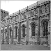 Winchester Cathedral, drawing by Heinz Theuerkauf,8.jpg