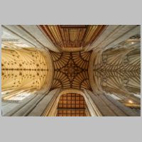 Winchester Cathedral, photo Boris Roman Mohr, flickr,33.jpg